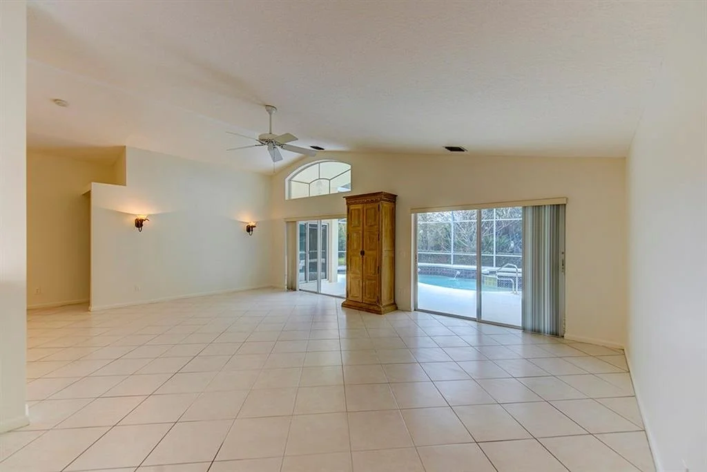 Photo of 7140 SE Twin Oaks Circle