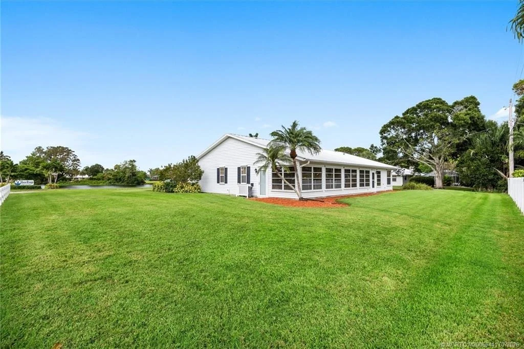 Photo of 2375 NW Cove View