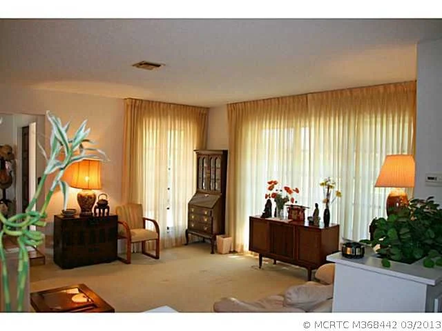 Photo of 884 NW Spruce Ridge Drive