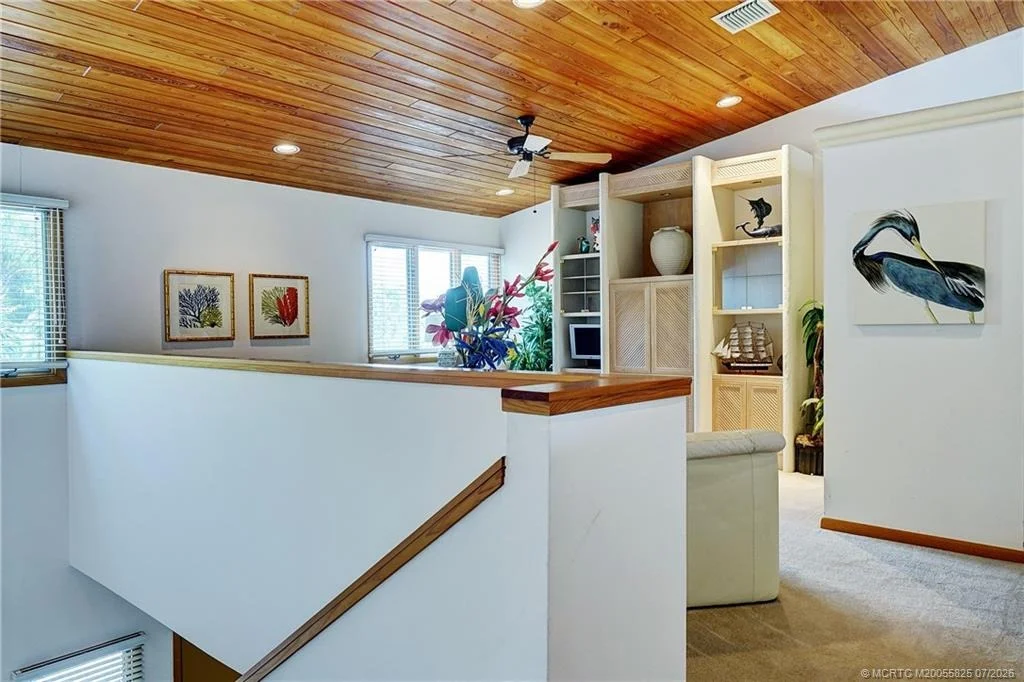 Photo of 114 N Sewalls Point Road