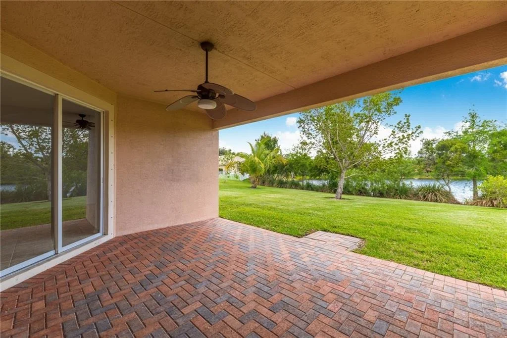 Photo of 1417 SE Legacy Cove Circle