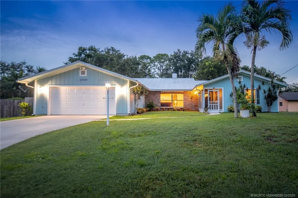 Photo of 1707 SW Buckskin Trail