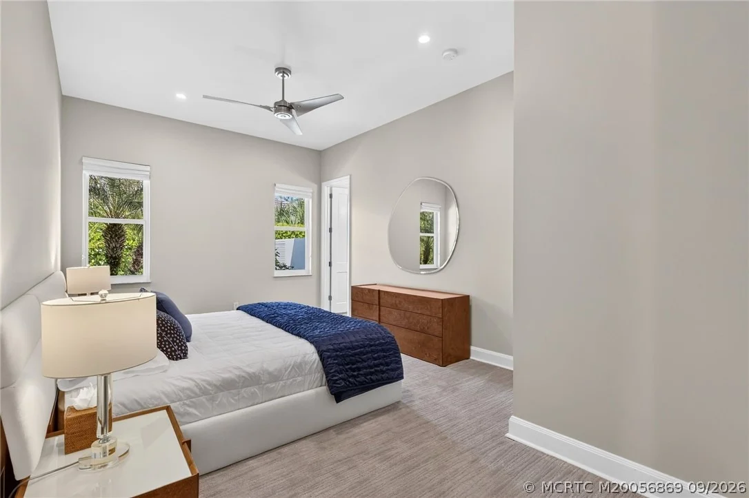 Photo of 7037 SE Harbor Circle
