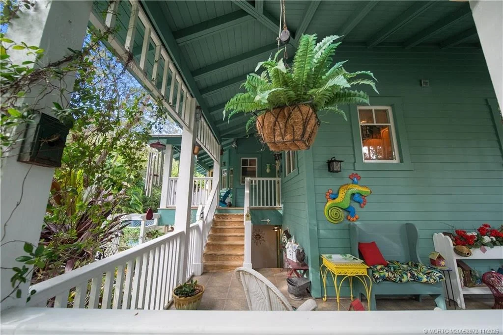 Photo of 12 Oak Hill Way