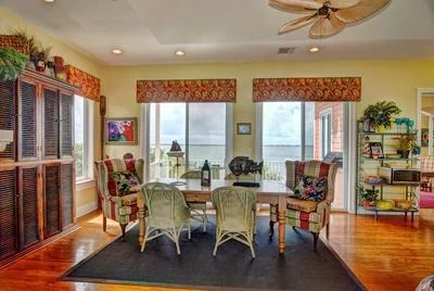Photo of 260 SE Macarthur Boulevard