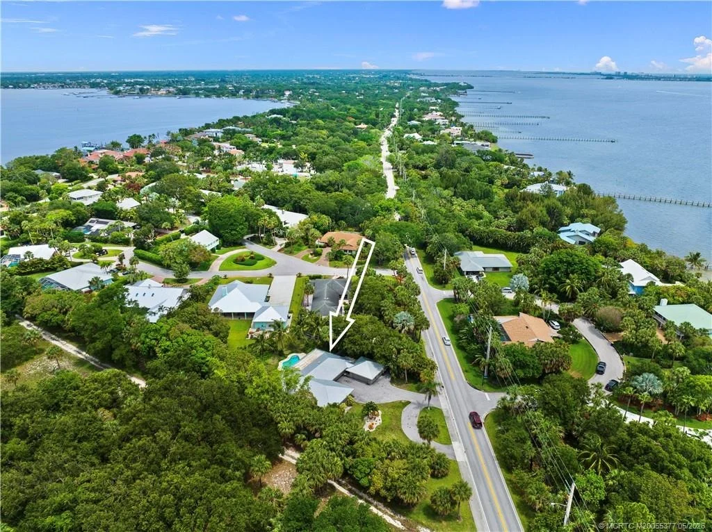 Photo of 53 N Sewalls Point Road