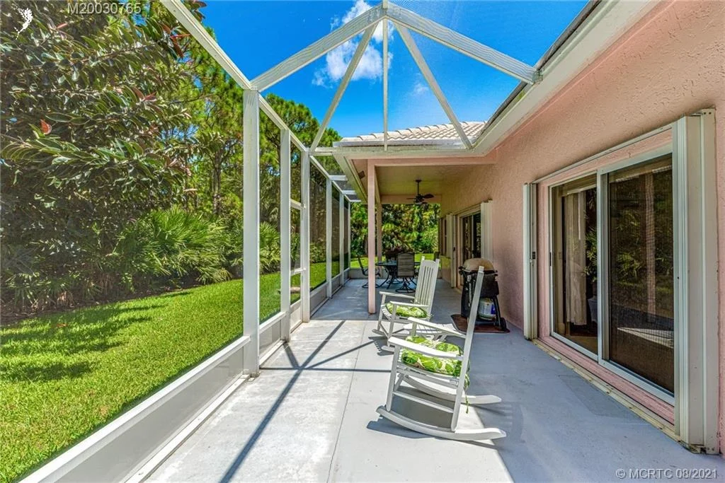Photo of 6979 SE Cutler Trail