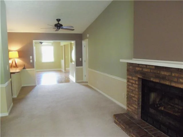 Photo of 8020 SE River Lane