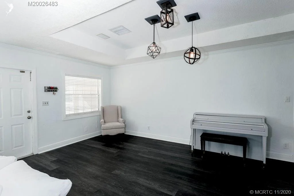 Photo of 35 SW Cabana Point Circle SW