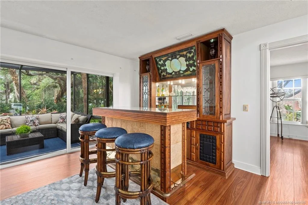 Photo of 6 Castle Hill Way