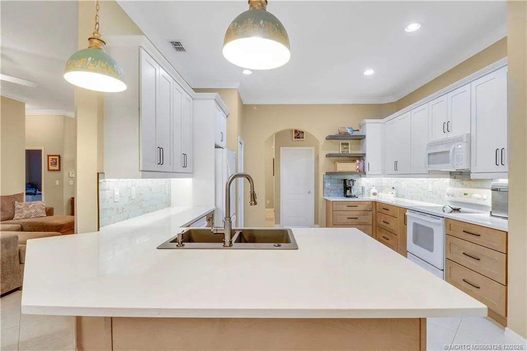 Photo of 2260 Windemere Drive