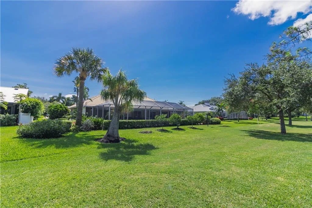 Photo of 4053 SE Fairway E