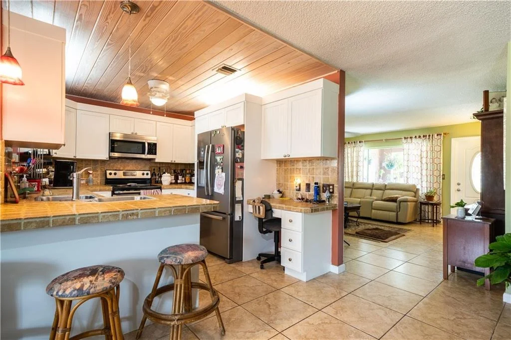 Photo of 241 SE Tressler Drive