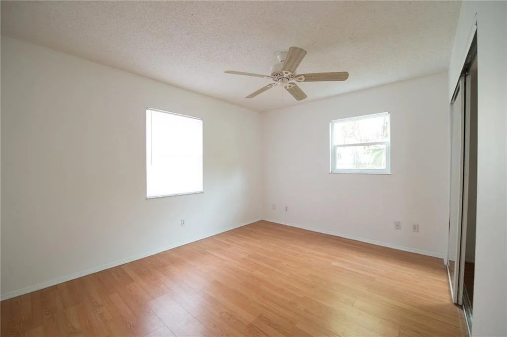 Photo of 321 SE Tressler Drive