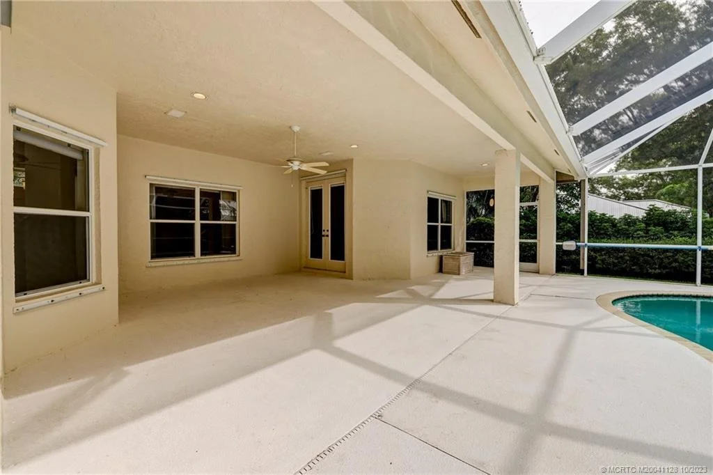 Photo of 9 Oakwood Drive