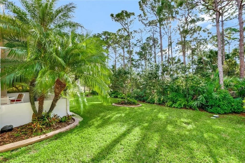 Photo of 3360 SE Fairway Oaks Trail SE