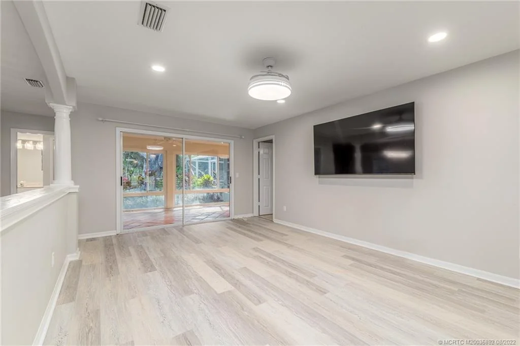 Photo of 6 Lantana Lane