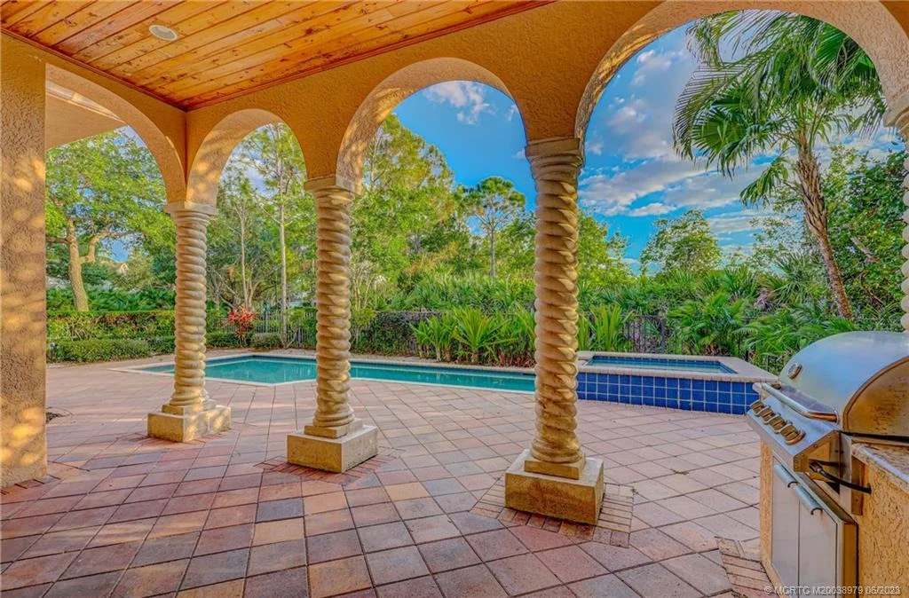 Photo of 104 Tulip Tree Court