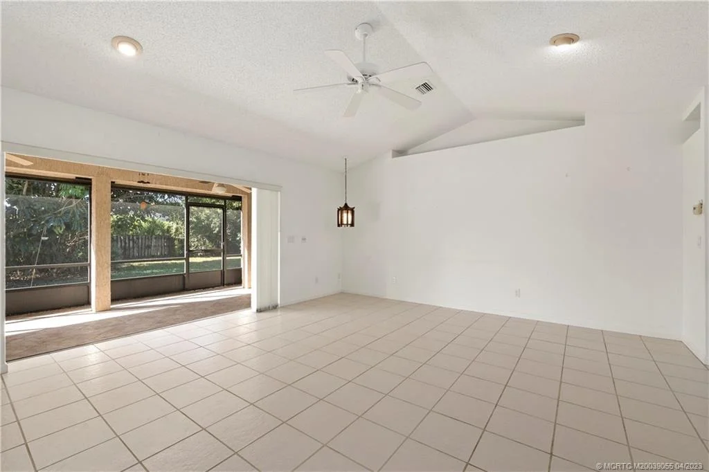 Photo of 5374 SE Inlet Place
