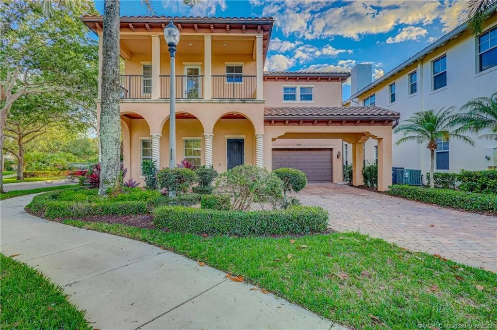 Photo of 104 Tulip Tree Court