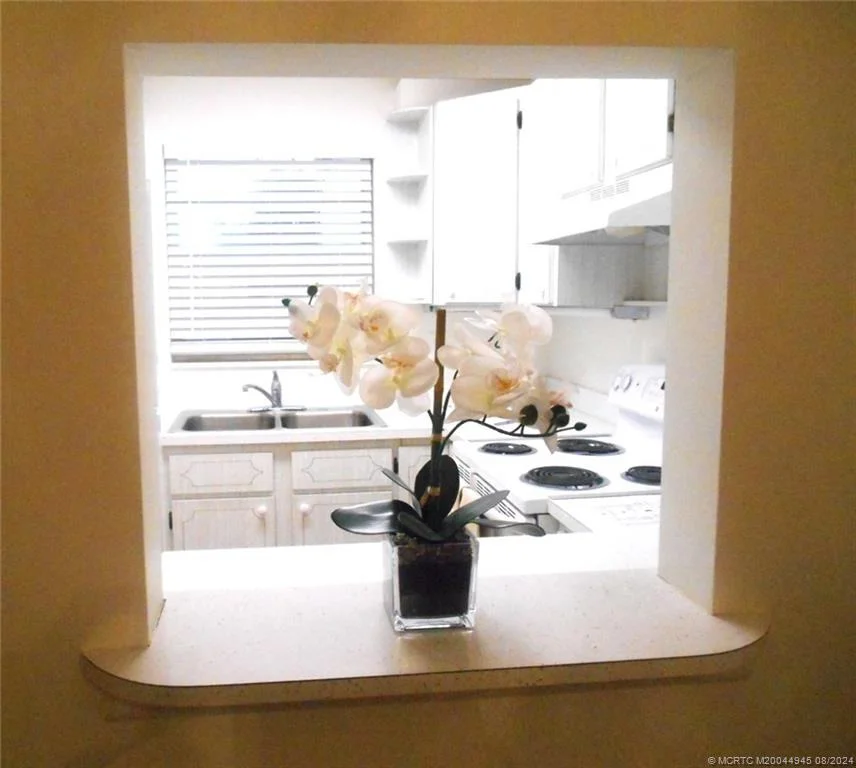 Photo of Unit D2 at 2600 SE Ocean Boulevard