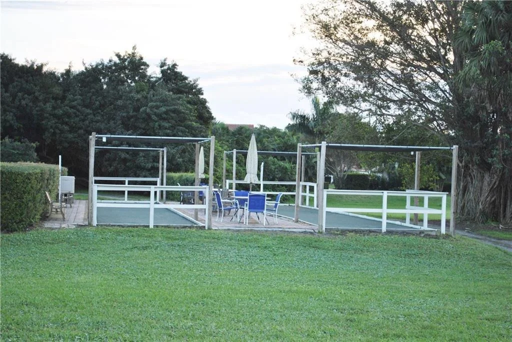 Photo of 4001 SE Fairway W