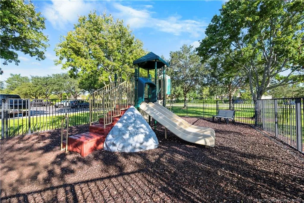 Photo of 5532 SE Graham Drive