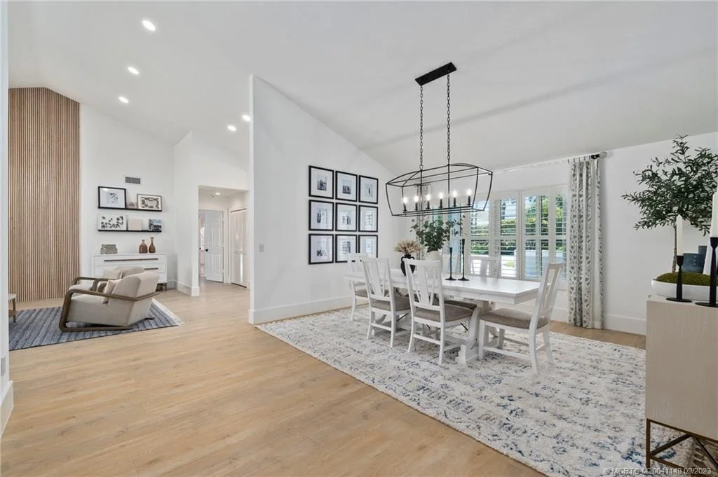 Photo of 6741 SE Harbor Circle