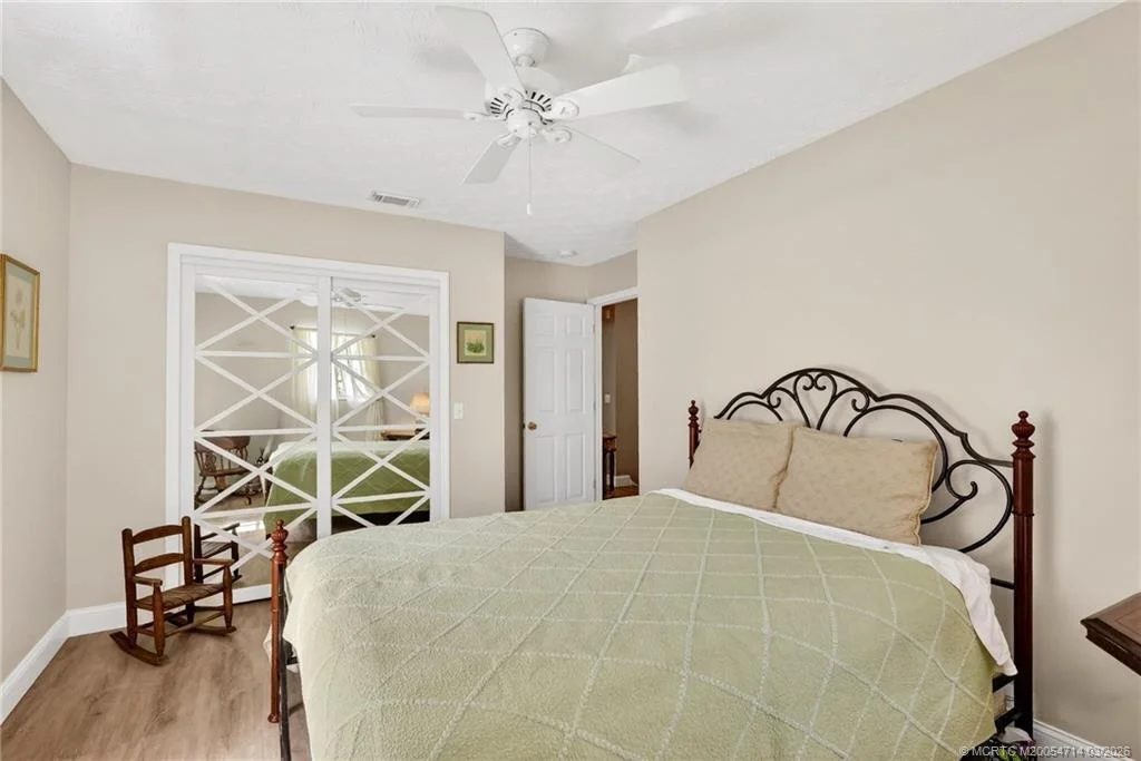 Photo of 6198 SE Black Oak Lane