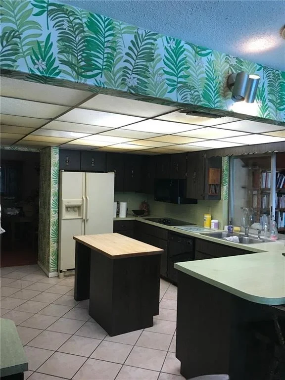 Photo of 1497 NW Lake Point