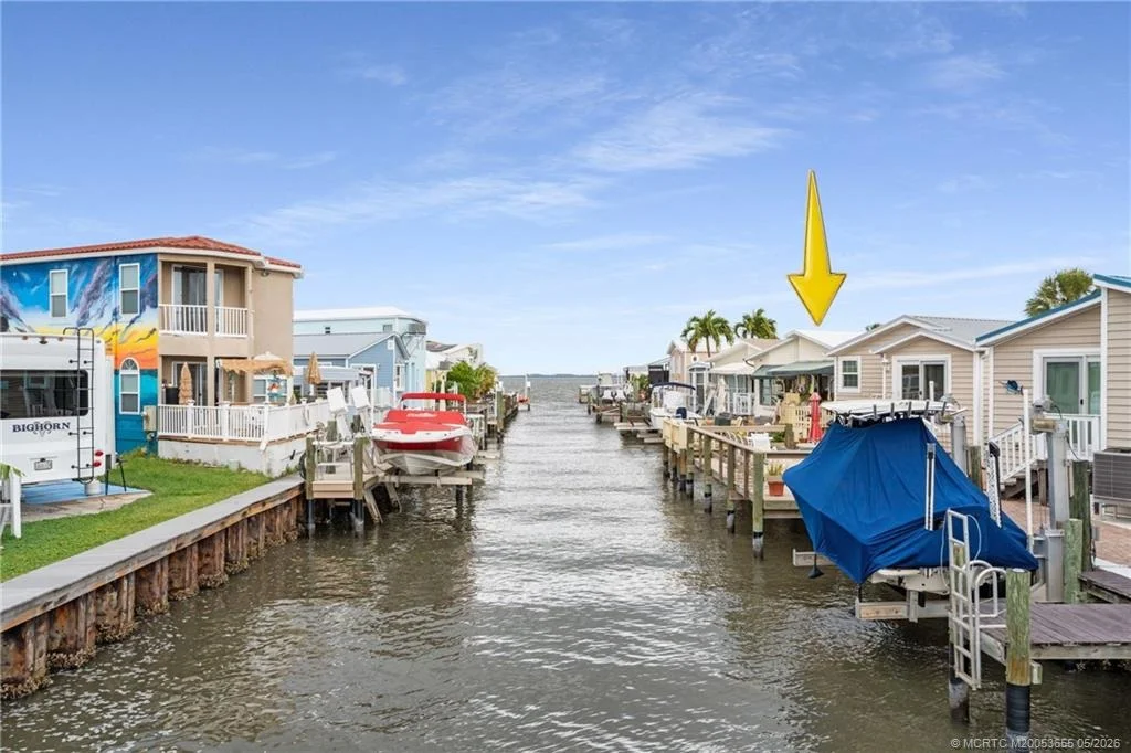 Photo of 140 Nettles Boulevard