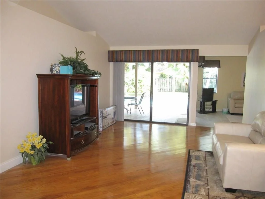 Photo of 2181 NW 20th Avenue