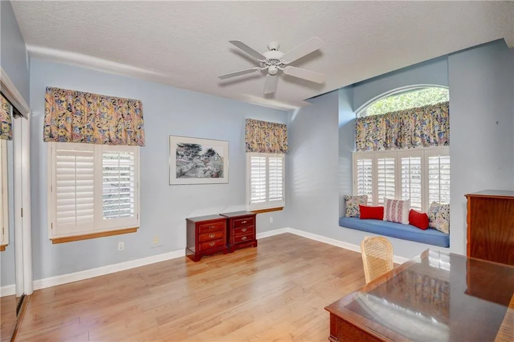 Photo of 3399 SE Cambridge Drive