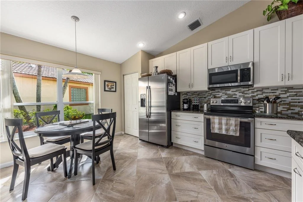 Photo of 3359 SE Fairway Oaks Trail