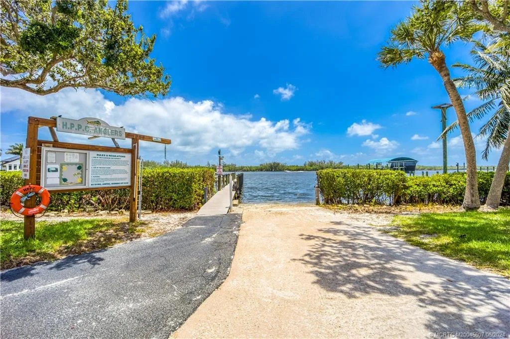 Photo of 4642 SE Shady Ridge Lane