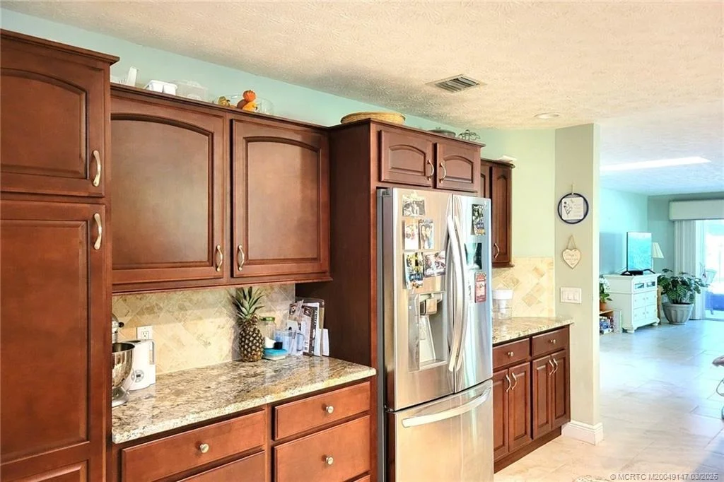 Photo of 3852 SE Fairway W