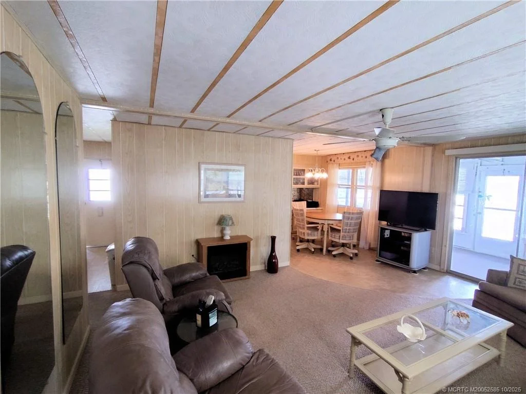 Photo of 2540 SE Penny Lane