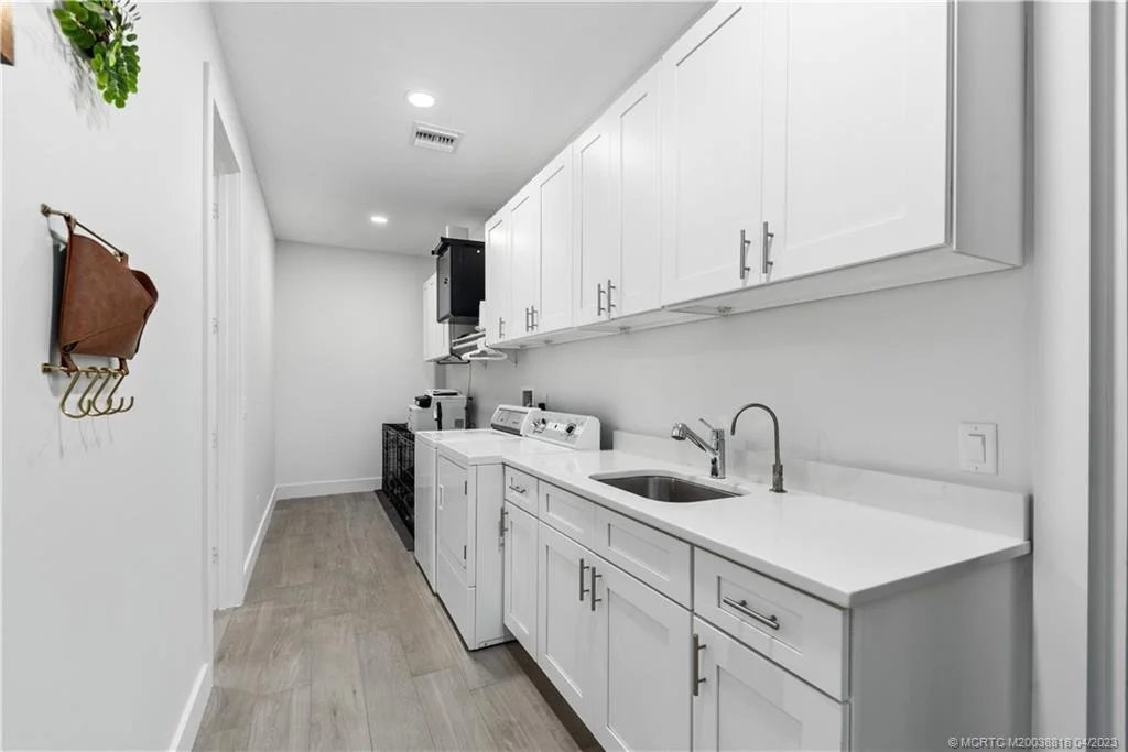 Photo of 6000 Hickory Drive