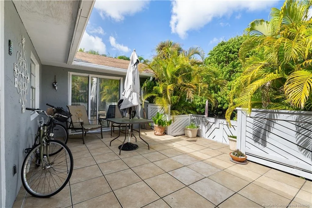 Photo of 4805 SE Manatee Terrace