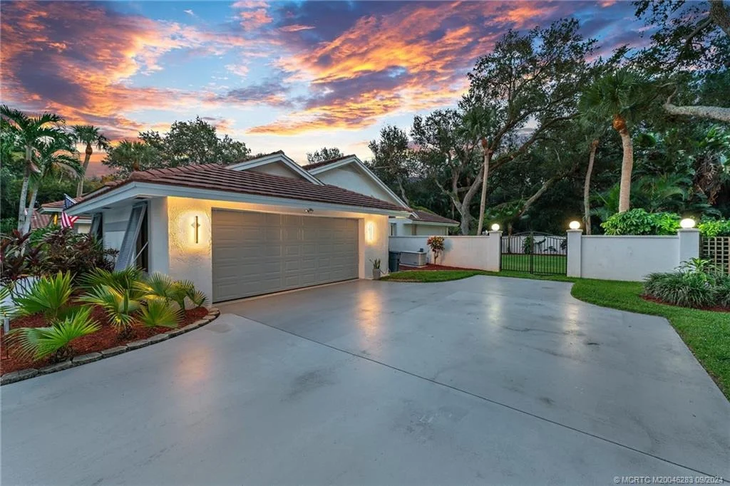 Photo of 11 Heritage Way