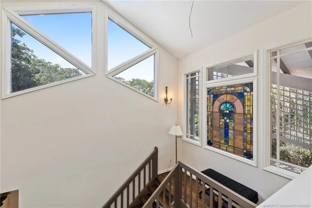 Photo of 12 Oakwood Drive