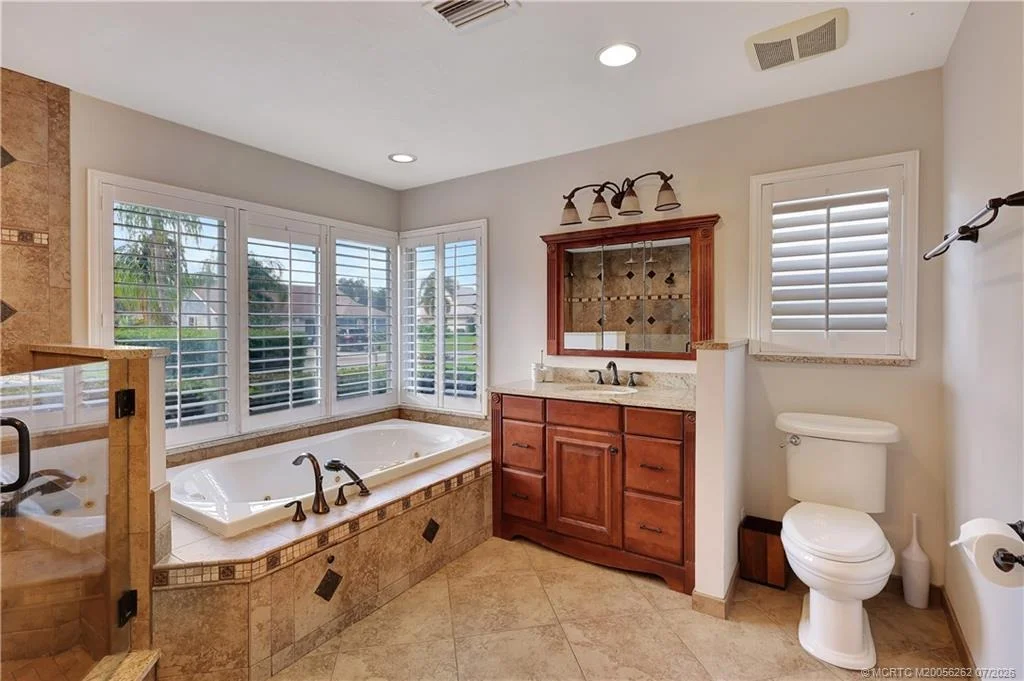 Photo of 1863 NW 22nd Street