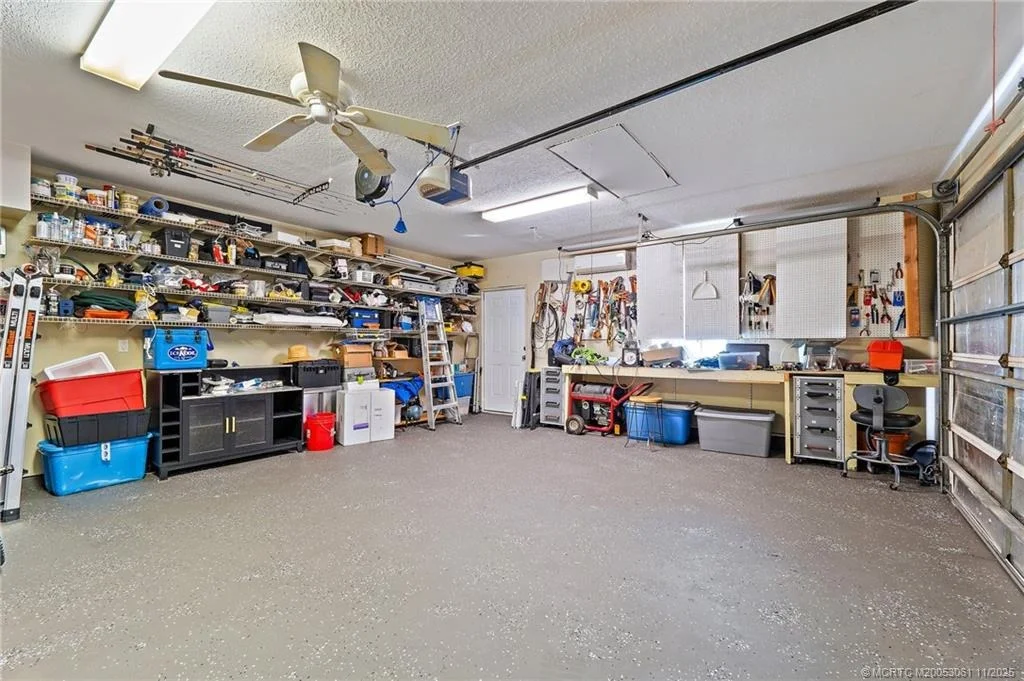 Photo of 655 SW Salerno Road