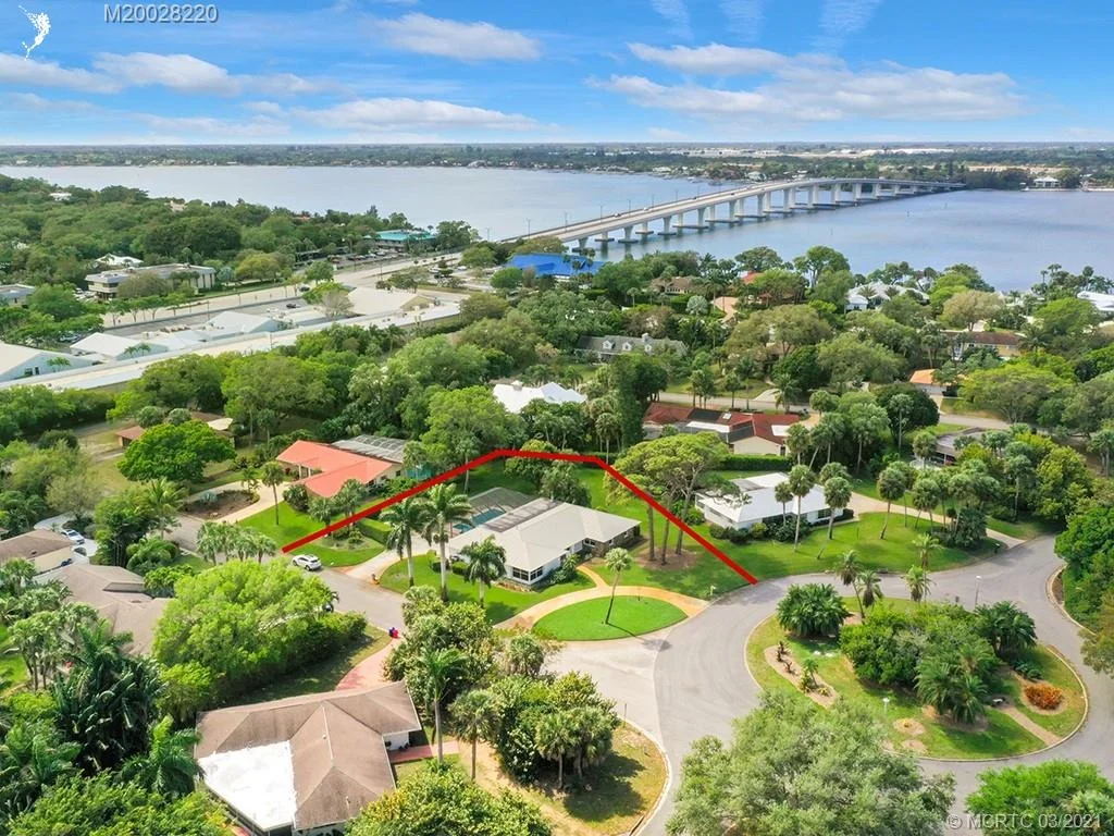 Photo of 3 Indialucie Parkway