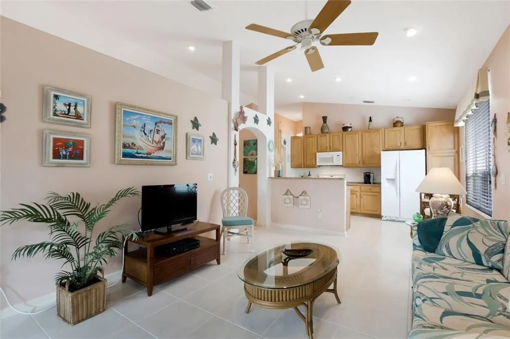 Photo of 3360 SE Fairway Oaks Trail SE