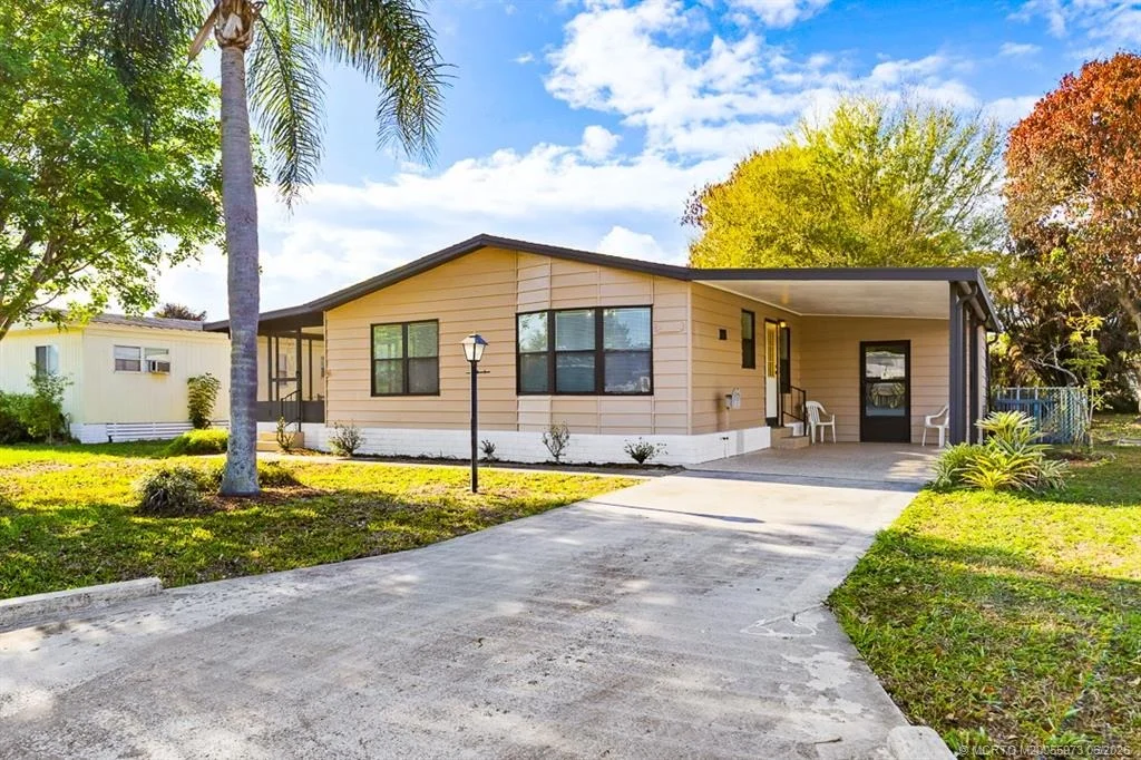 Photo of 2828 SW Toronado Trail