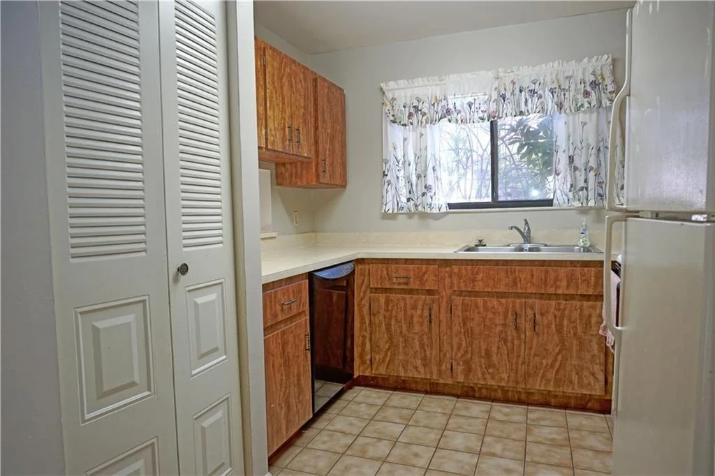 Photo of 1120 SE Saint Lawrence Way