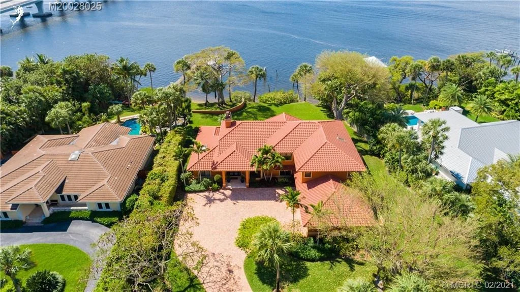 Photo of 9 N River Road
