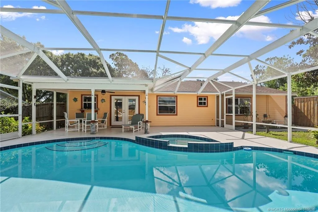 Photo of 5403 Palm Drive