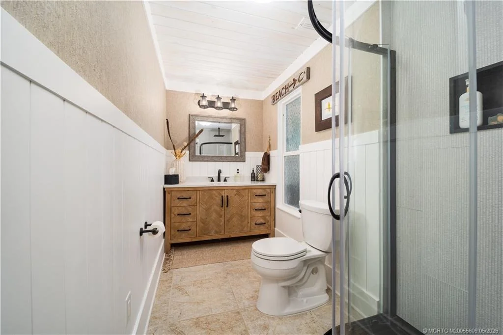 Photo of 4942 SE Bayshore Terrace